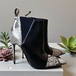 Gucci Leather & Snakeskin Ankle Boots  Size 6.5 New in Box